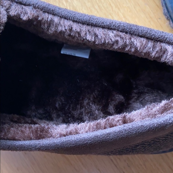 Gold Toe Mens Slippers Memory foam. Size m(8-9) - Picture 6 of 7